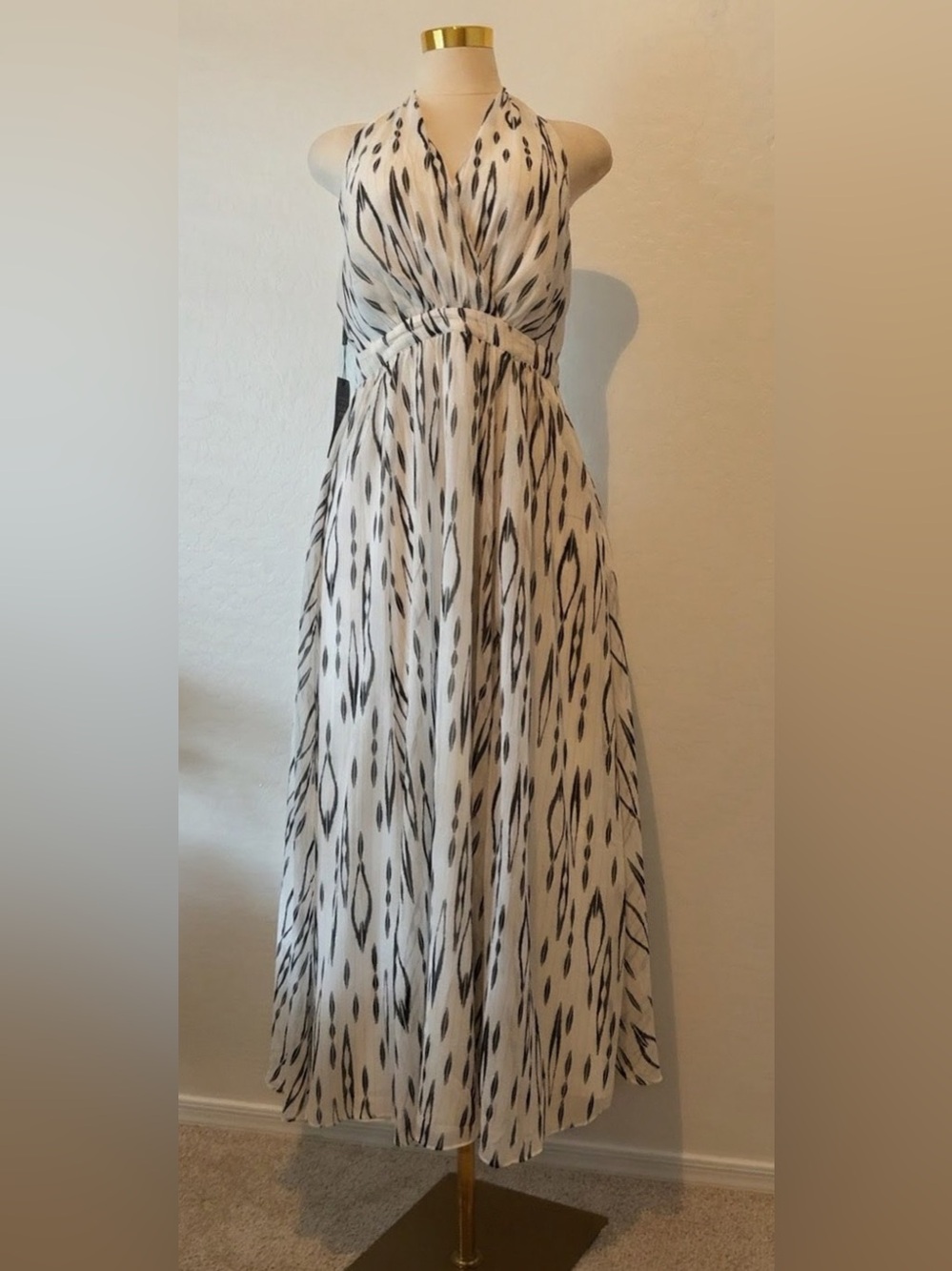 WHBM Black White Halter Maxi Dress Metallic Size 12 NWT